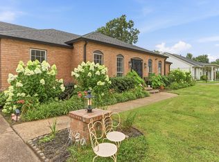 5739 Ashbriar Ave, Memphis, TN 38120
