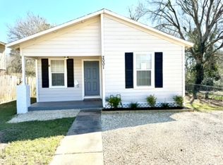 2001 Randle St, Prairie View, TX 77445