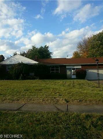 1st image of 3284 Susan Cir