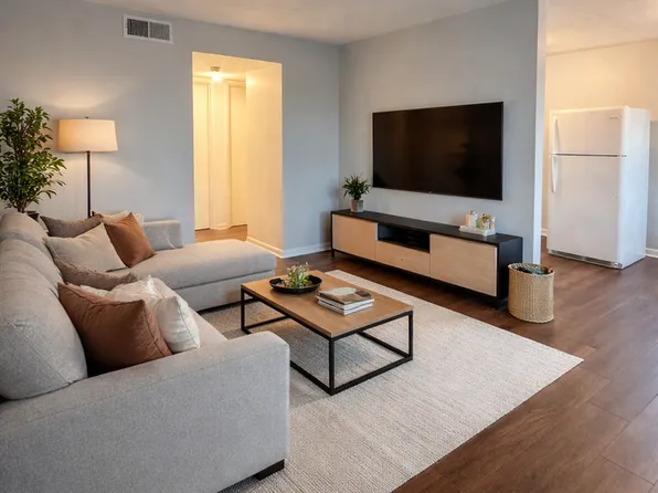 1704 Valley Forge Way, 1704 Valley Forge Way Unit 4, Louisville, KY 40215