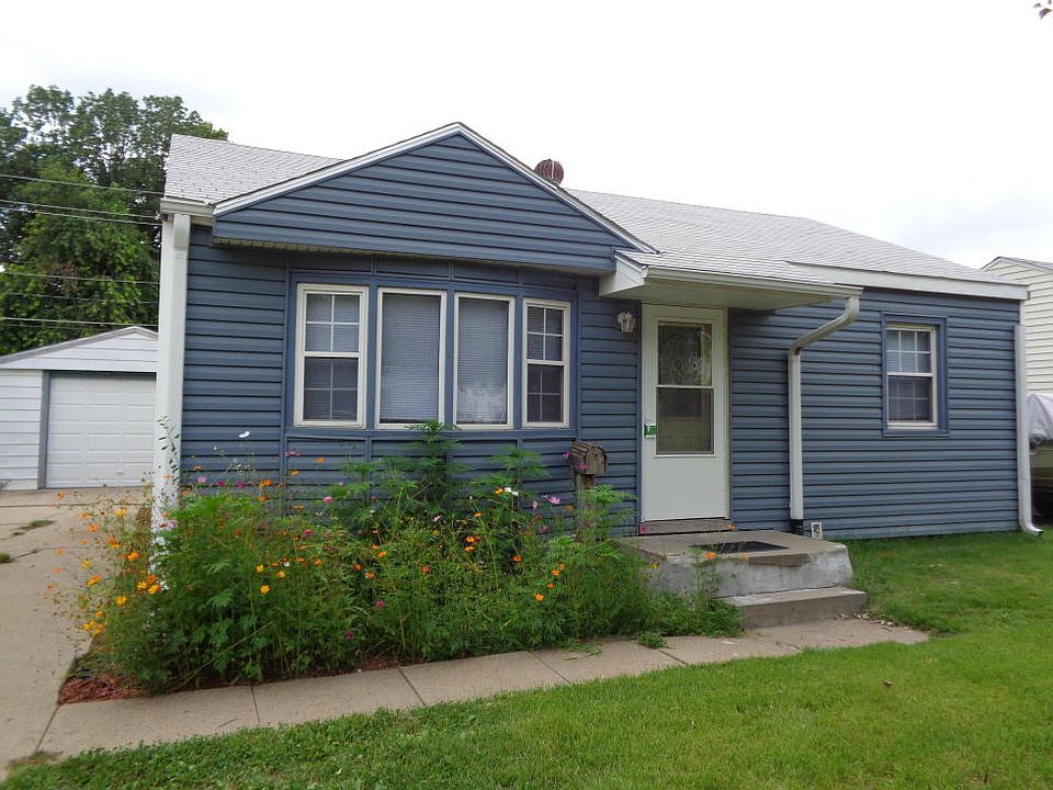1st image of 3529 9th Ave