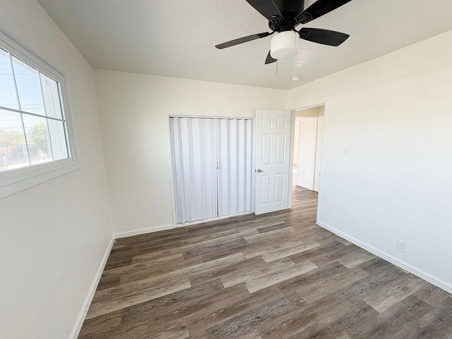 Flora - Fishburn - 6328 Fishburn #D — Photo 4
