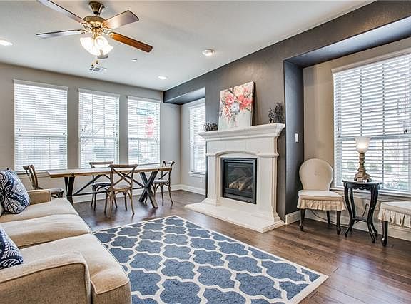 4th image of 4428 Riverview Dr