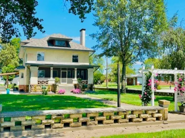 488 E Liberty Rd, Orleans, IN 47452
