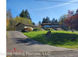9721 Glacis Dr NE, Olympia, WA 98516