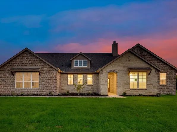 2418 Blackjack Oak Rd, Terrell, TX 75161