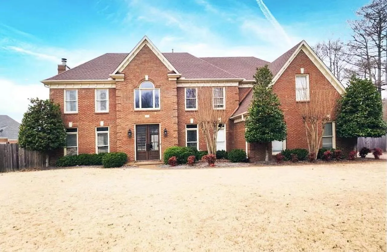1835 Ghost Creek Cv — Photo 1