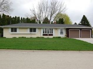 649 Washington St, Ripon, WI 54971