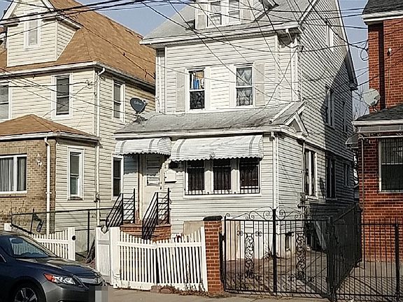 2nd image of 10823 172nd St
