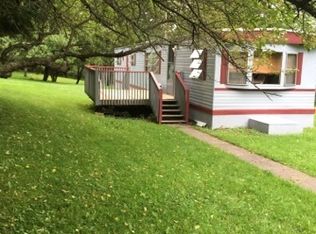 30 Old Lilly Pond Rd, Parksville, NY 12768