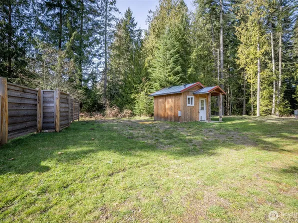 225 Deer Run, Port Angeles, WA 98362