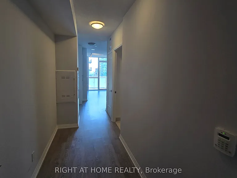 101 Erskine Ave #1506 — Photo 23
