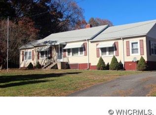 15 & 13 Salem Rd, Weaverville, NC 28787