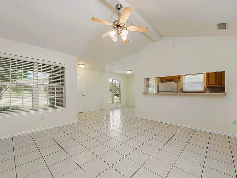 1427 Western Oaks Ct — Photo 4