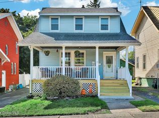 53 Clifford Rd, Menands, NY 12204