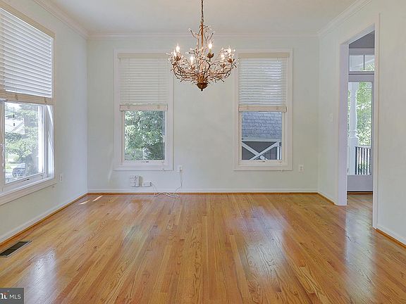 5th image of 8610 Lancaster Dr
