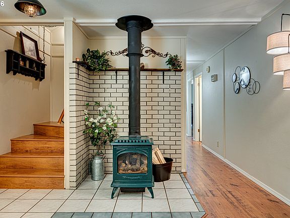 5th image of 39508 SE 37th St