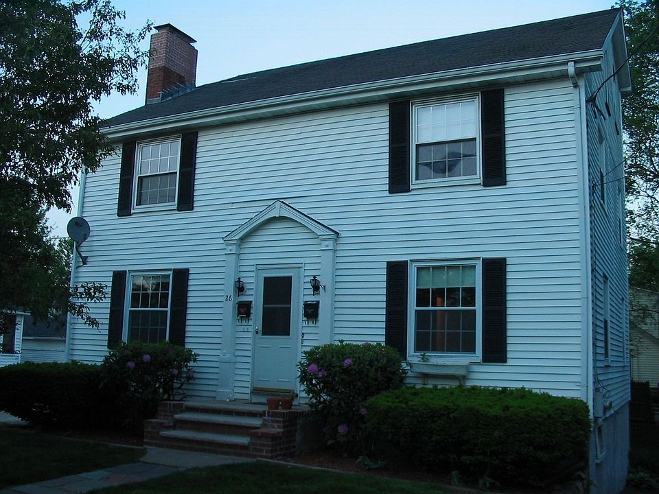 2nd image of 26 Chestnut St