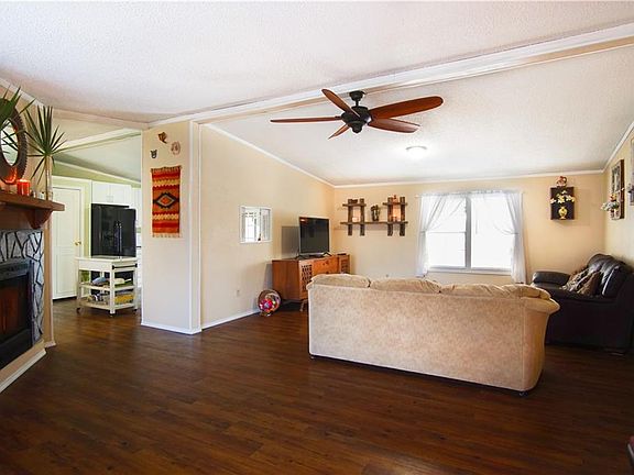 3rd image of 4150 High Plains Ln