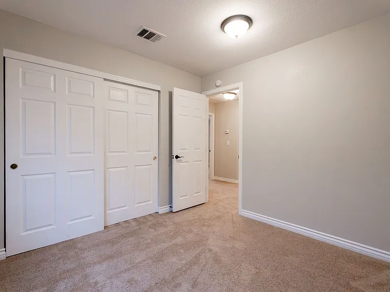 10024 Sail Landing Ct — Photo 15