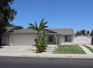 2584 W Lobo Ave, Merced, CA 95348