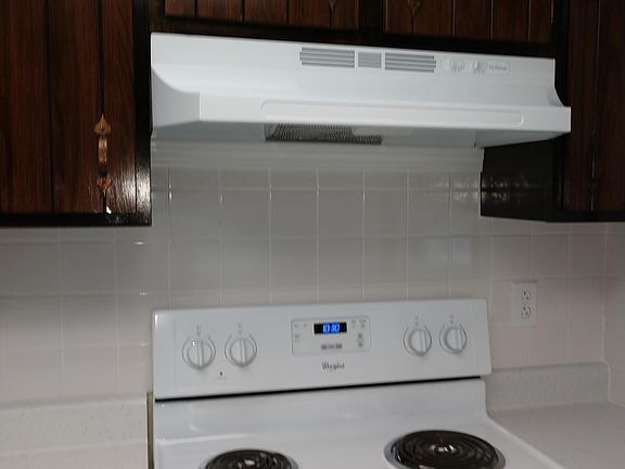 5th image of 155 Mead St APT 3