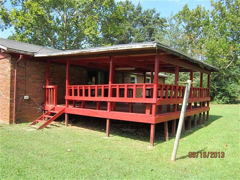 2nd image of 2641 Cedar Springs Dr