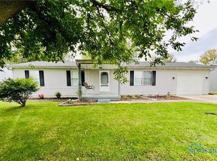 560 Quigley St, Holland, OH 43528