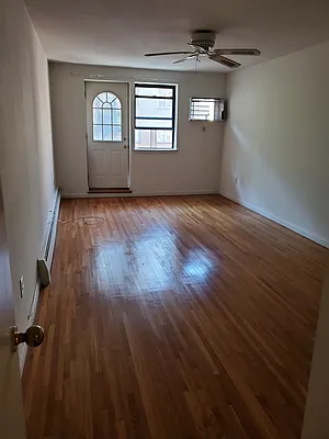 Rented by Maximo Properties | media 4