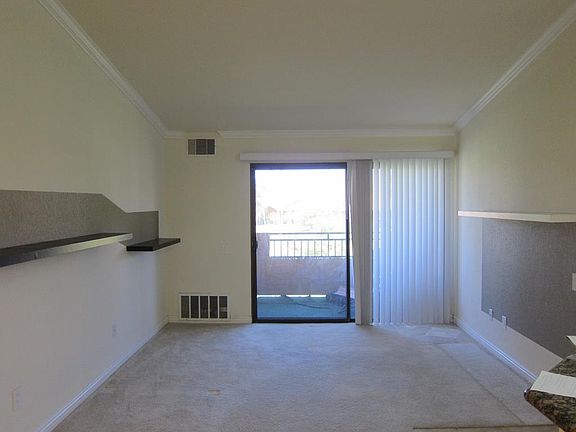 2nd image of 78650 Avenue 42 APT 1704