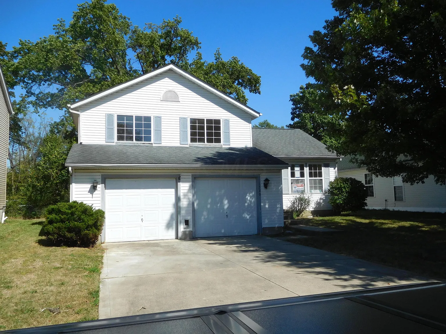 1580 Westmeadow Dr photo 1