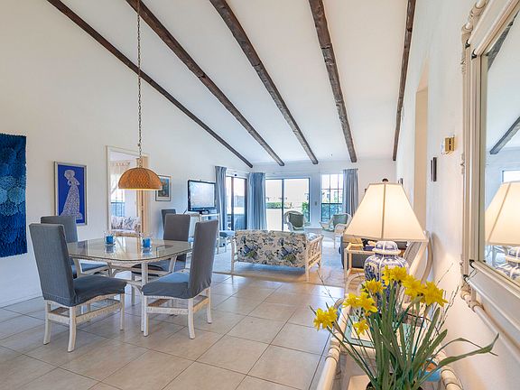 3rd image of 3307 SE La Prado Court