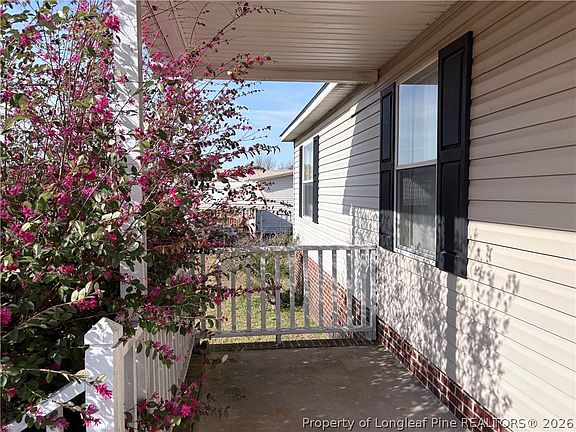 3rd image of 189 Valley Forge Way S