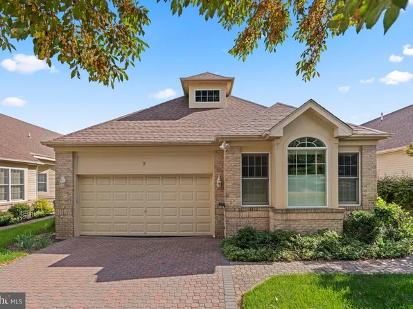 9 Stone Gate Ct, Pikesville, MD 21208