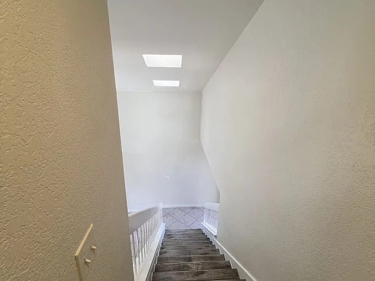 1772 Corta Cresta — Photo 31