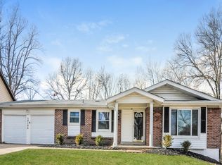 12125 Wensley Rd, Florissant, MO 63033