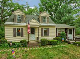 74 Highland St, Townsend, MA 01469