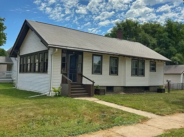323 High St, Vermillion, SD 57069