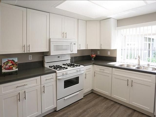 1st image of 1037 N Archibald Ave