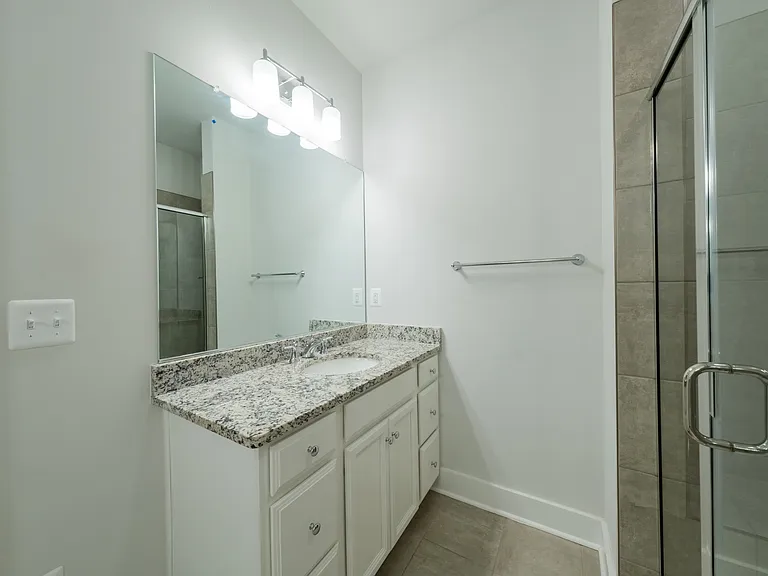 2707 Acadia Dr #B — Photo 33