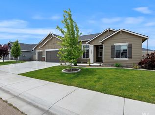 1387 W Brink Ct, Meridian, ID 83642