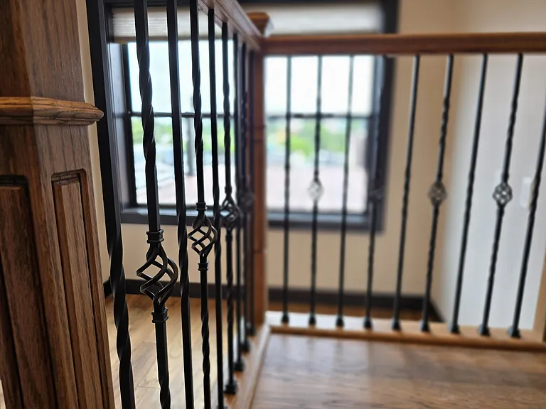 512 Division St S #2 — Photo 8