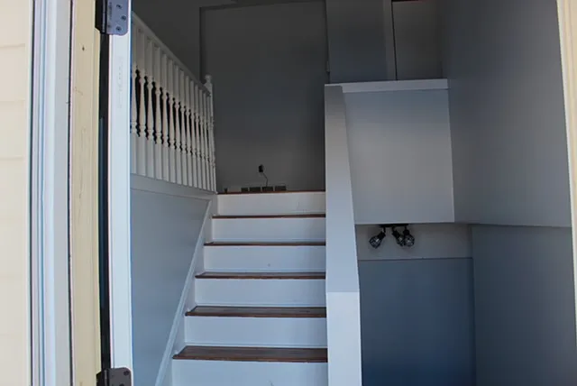 Entry way