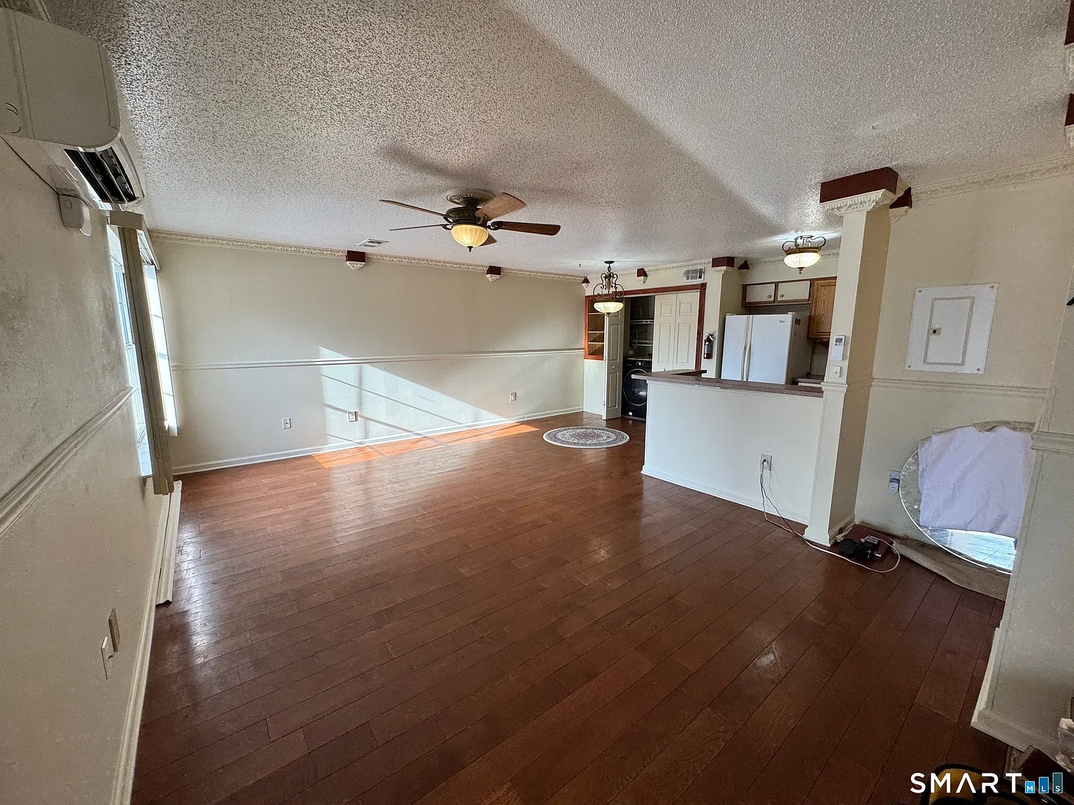 2 bed, 2.0 bath, 969 sqft, $2,300 — Photo 4