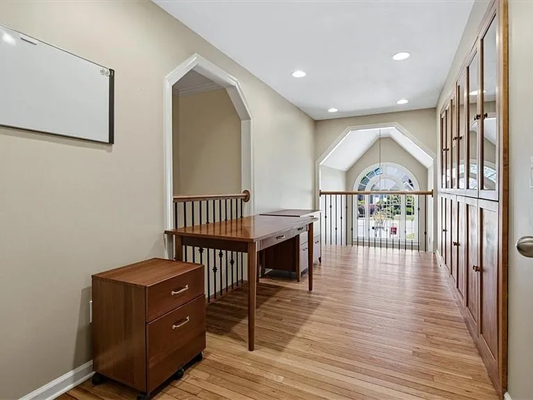 210 Masters View Ct — Photo 39