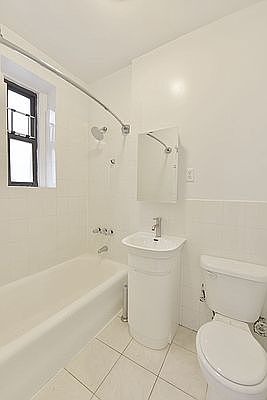 5th image of 98 Cooper St #3C