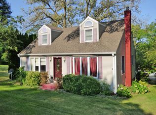 273 S Adams St, Oswego, IL