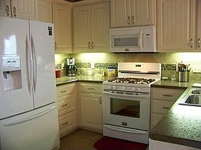 5th image of 3809 Killingsworth Cir