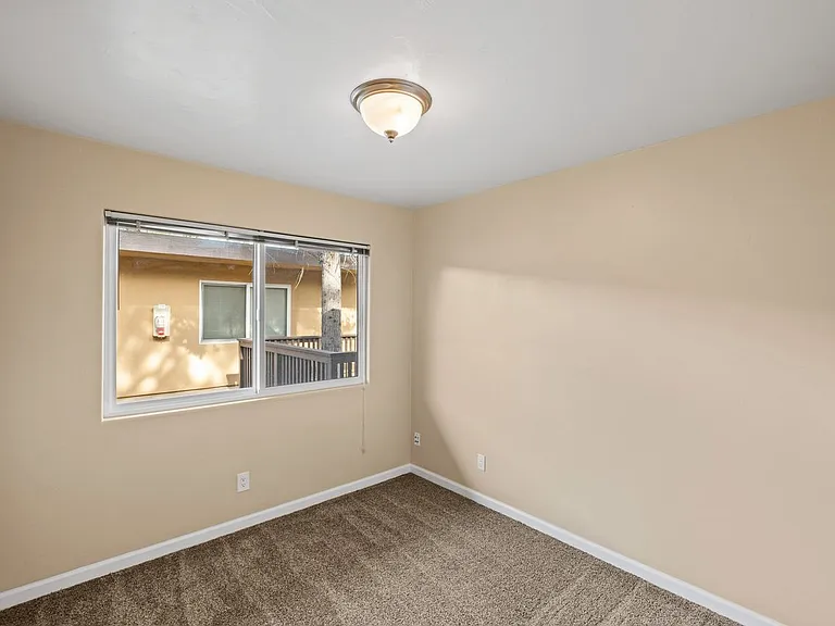 The Garden Apartments — Photo 9