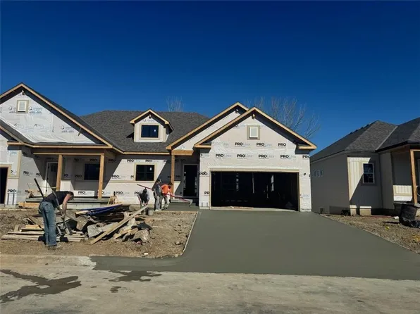 3109 Carlisle Ct, Saint Joseph, MO 64506